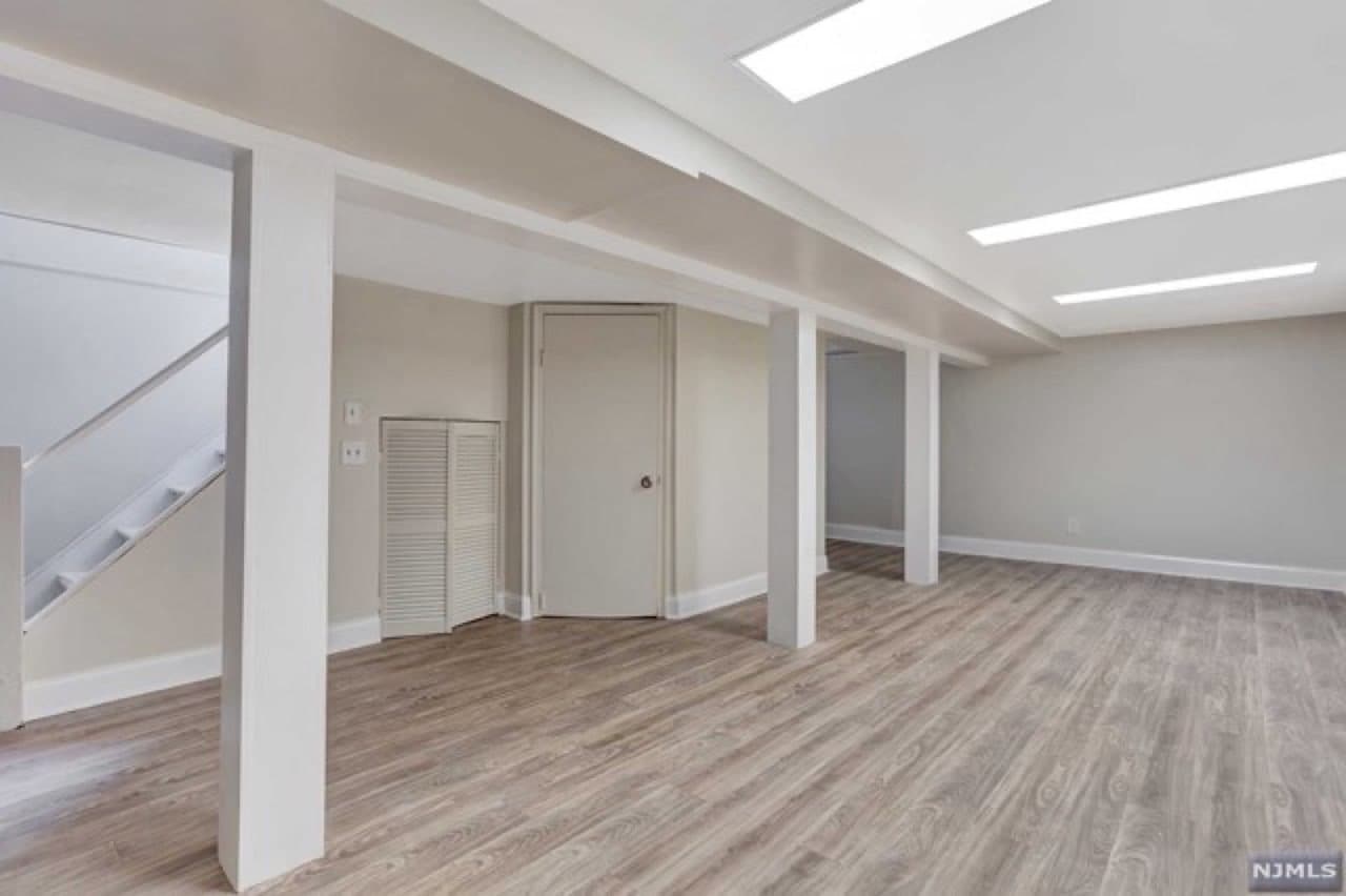 Custom home — Cliffside Park, NJ — view 1